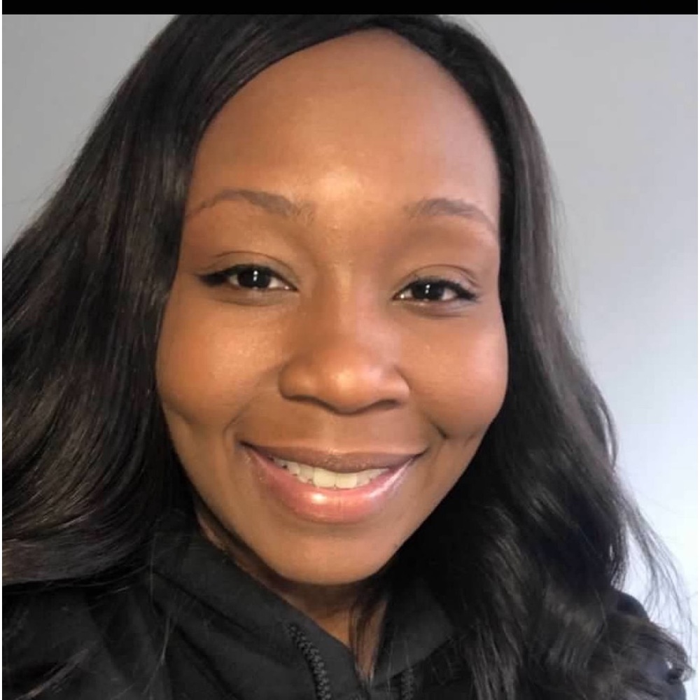 Meet your Posher, Pamela